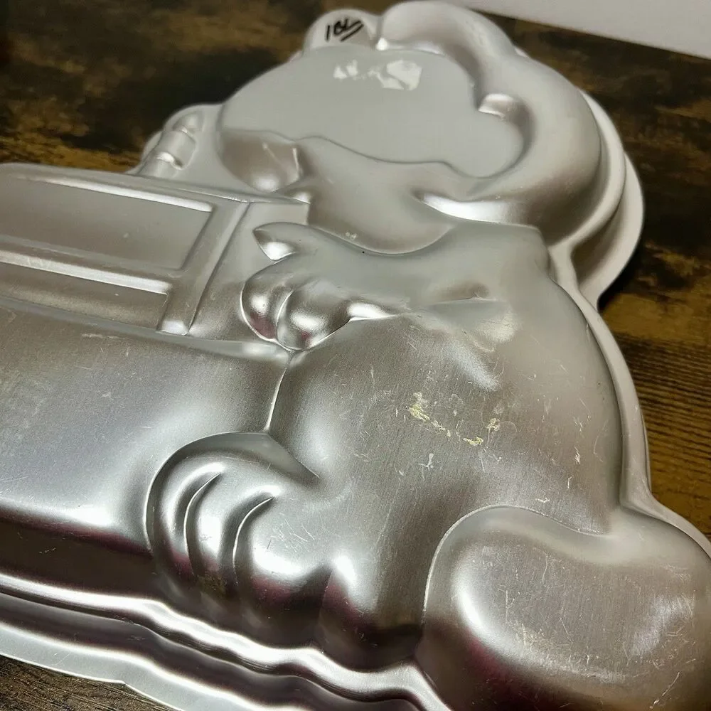 Wilton Garfield Cake Pan Set 2 Vintage Aluminum Character Molds 2105-2447